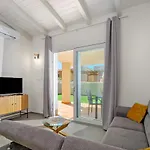 Apartmán Maria - Nuovissima Con Giardino In *