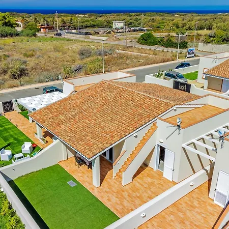 Maria - Nuovissima Con Giardino In Διαμέρισμα