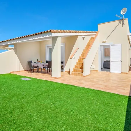 Maria - Nuovissima Con Giardino In * Valledoria (Sardinia)