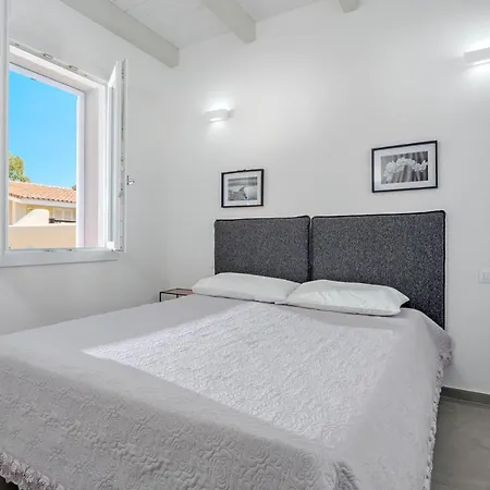 Apartment Maria - Nuovissima Con Giardino In Valledoria (Sardinia)